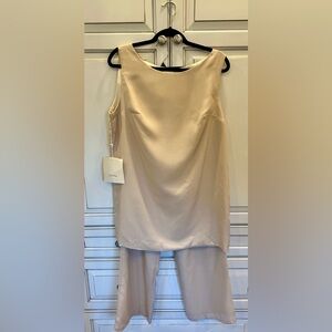 NWT Beige LT LanTing Bride Sleeveless Tunic top/pants. No size or fabric info